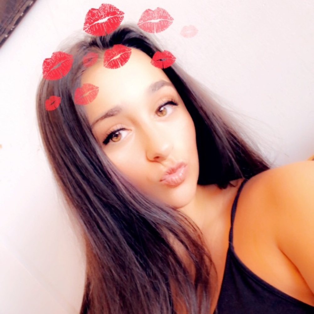 Meet your Posher, Maddi